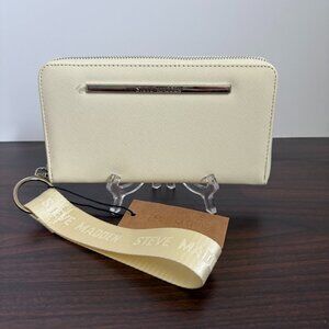 Steve Madden Zip Around Wristlet Wallet Pear Sorbet (light yellow) NWT